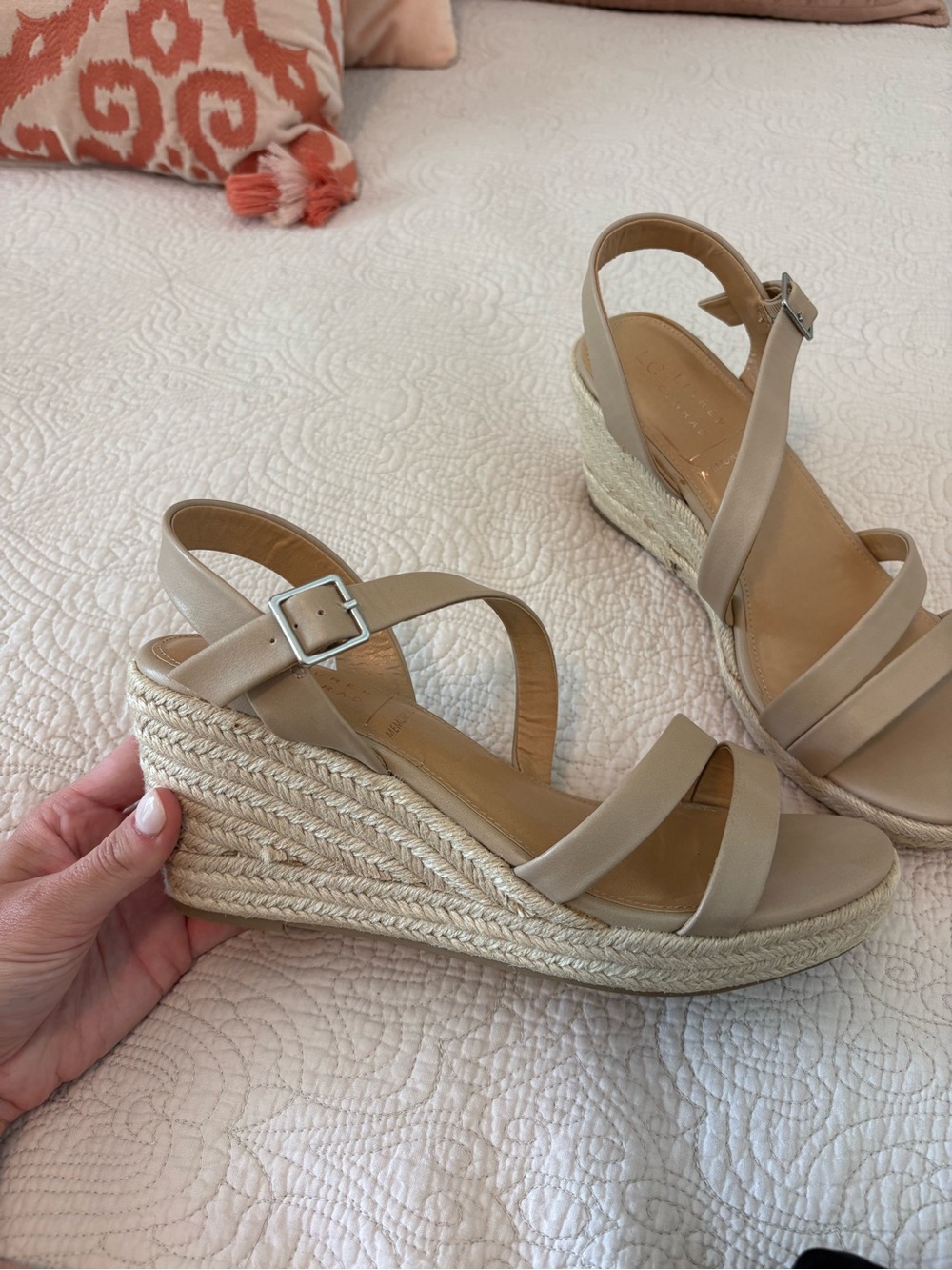 LC Lauren Conrad Beige Espadrille Wedge Sandals - Picture 2 of 3
